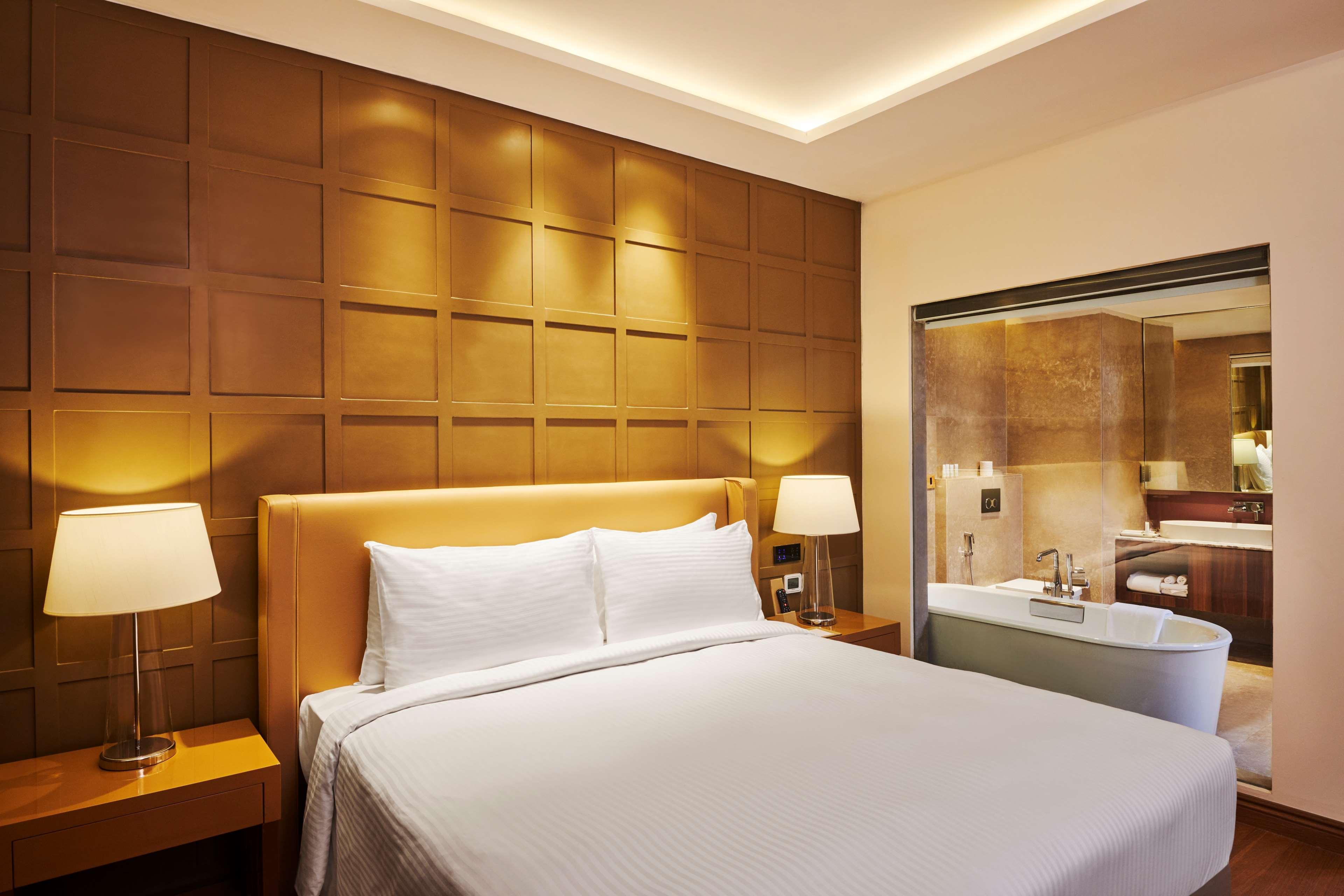Hilton Garden Inn Lucknow Exterior foto