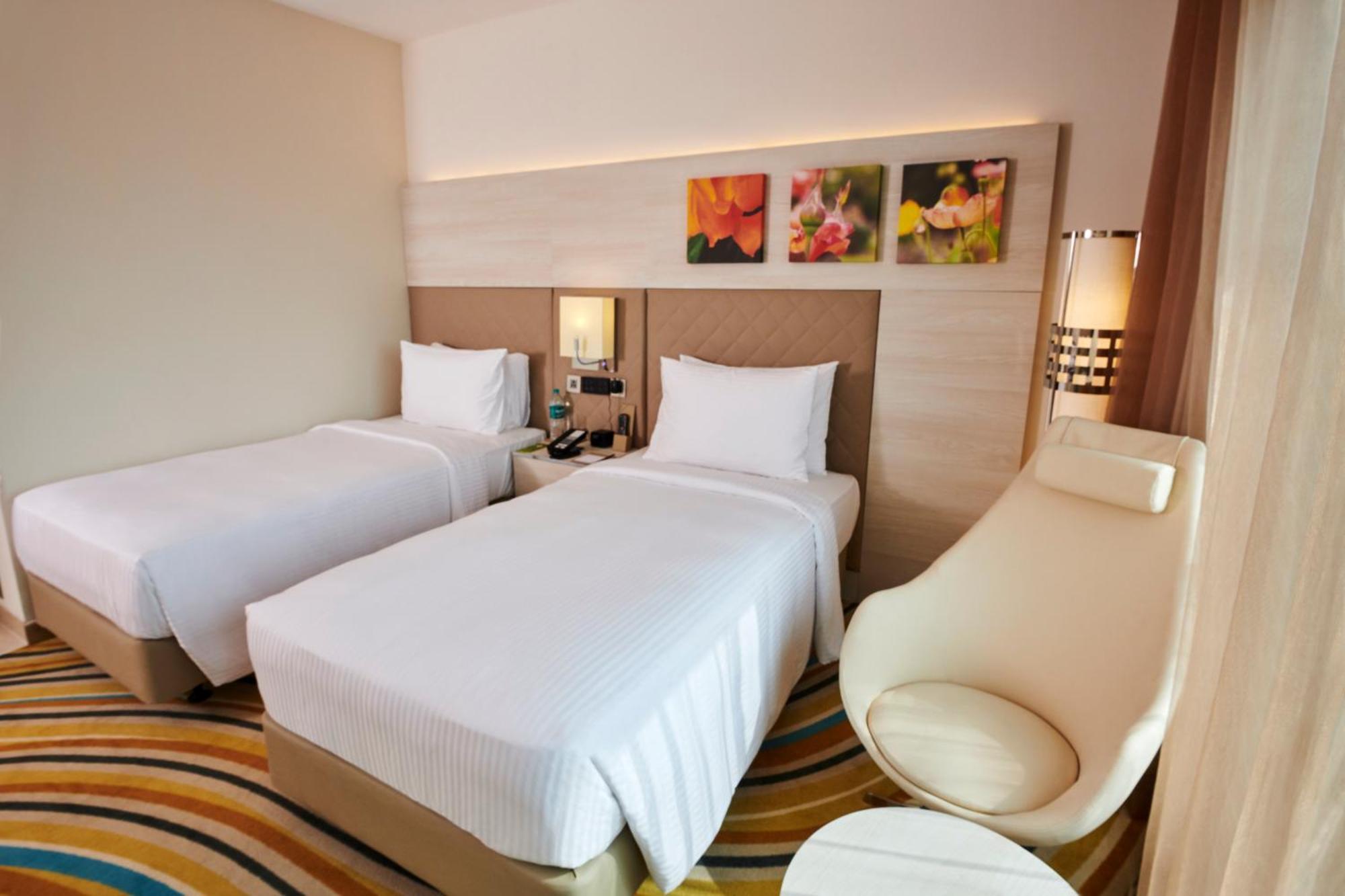 Hilton Garden Inn Lucknow Exterior foto